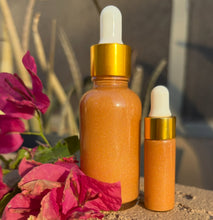 Load image into Gallery viewer, GLaMGlow Shimmering Body Oil — Goldie Cake Scent