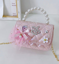 Load image into Gallery viewer, AOG Cutie Purse
